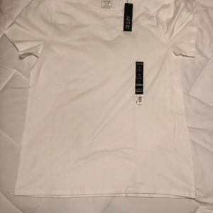 Apt 9 crew neck shirt
